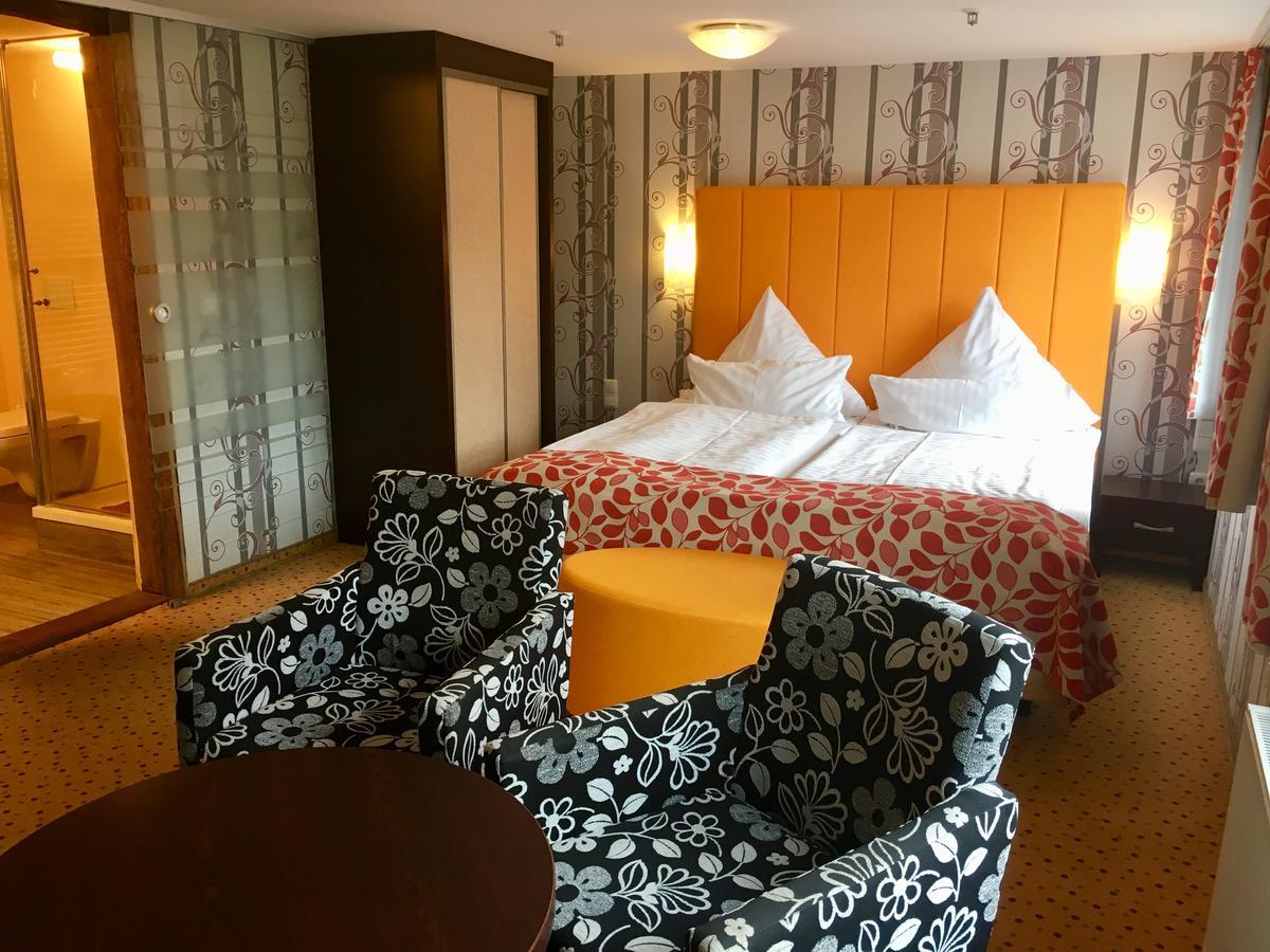 Maerchenhotel Bergen Auf Rugen Eksteriør bilde